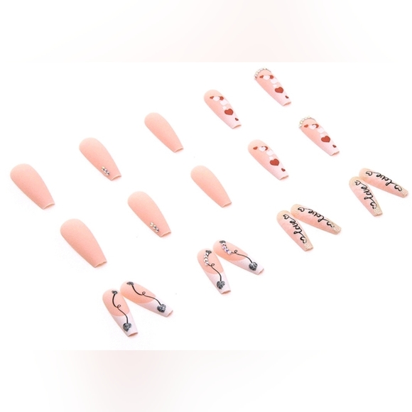 Luxury Faux Nail Collection - Picture 5 of 6